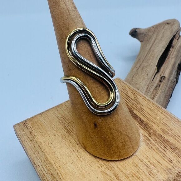 Two-Tone Abstract Ring-18K Gold & Silver-Adjustable - Picture 2 of 7